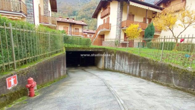 casa indipendente in vendita a Villa d'Ogna