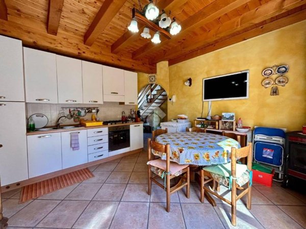 appartamento in vendita a Villa d'Ogna