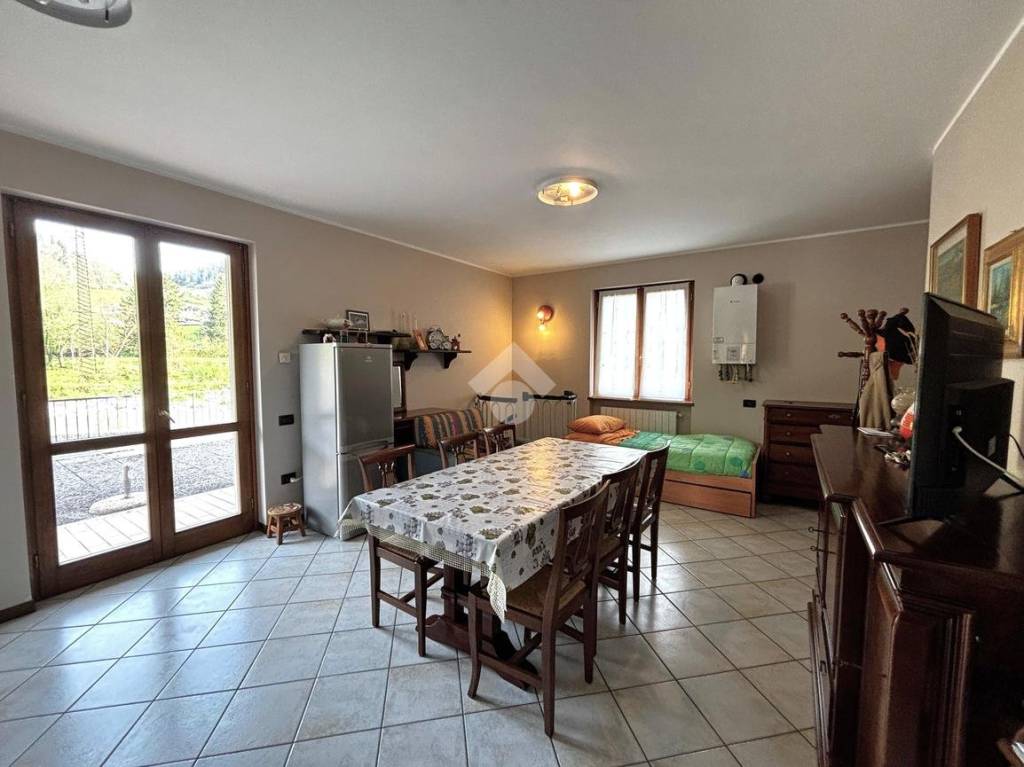 appartamento in vendita a Villa d'Ogna