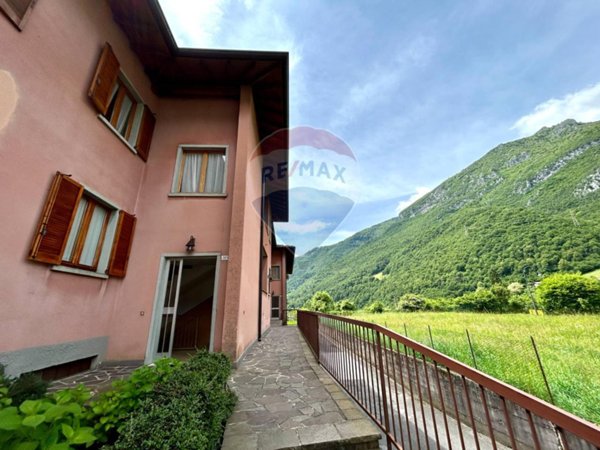 appartamento in vendita a Villa d'Ogna