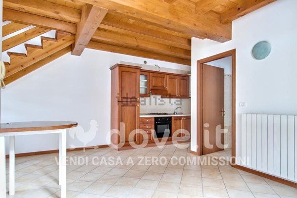 casa indipendente in vendita a Villa d'Ogna