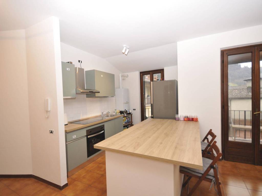 appartamento in vendita a Villa d'Ogna