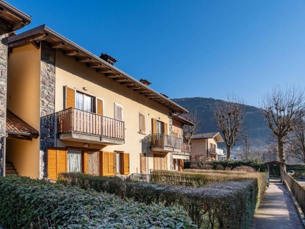 appartamento in vendita a Villa d'Ogna