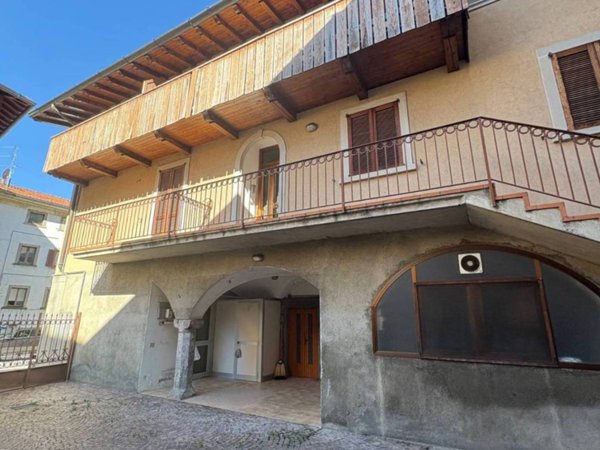 appartamento in vendita a Villa d'Ogna