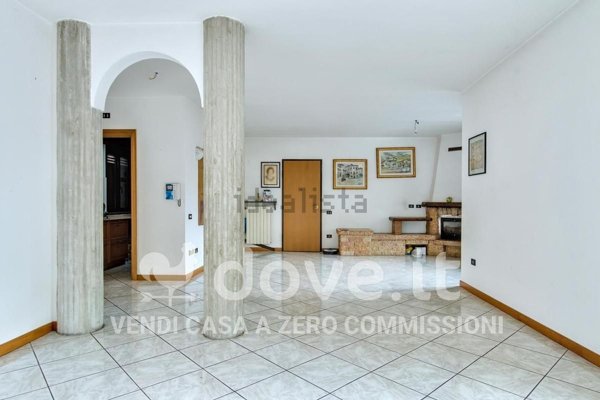 appartamento in vendita a Villa d'Ogna