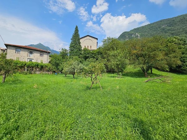 casa indipendente in vendita a Villa d'Ogna in zona Ogna