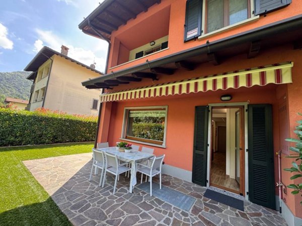 casa indipendente in vendita a Villa d'Ogna in zona Ogna