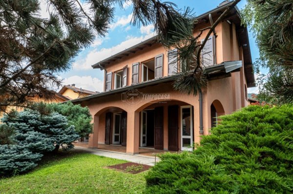casa indipendente in vendita a Villongo