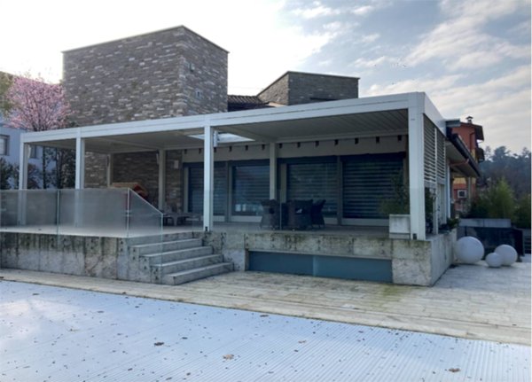 casa indipendente in vendita a Villongo