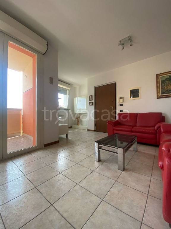 appartamento in vendita a Villongo