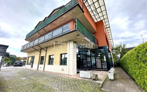 trivano in vendita a Villongo