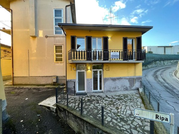 quadrivano in vendita a Villongo