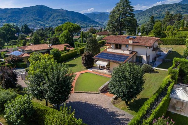casa indipendente in vendita a Villongo