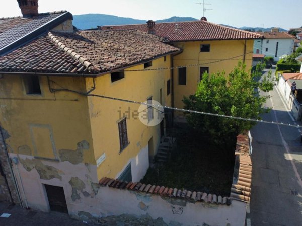 appartamento in vendita a Villongo in zona Sant'Alessandro