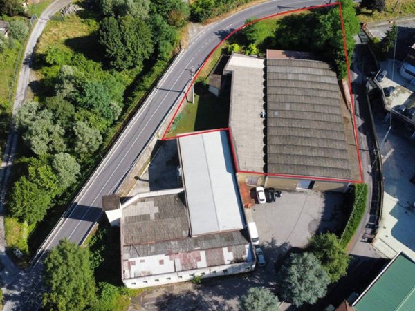 locale commerciale in vendita a Villongo
