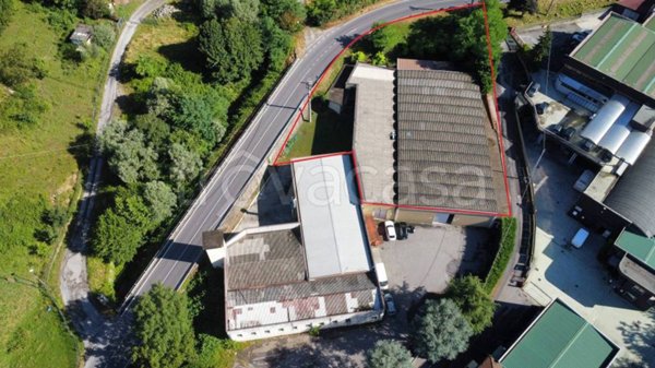 locale commerciale in vendita a Villongo