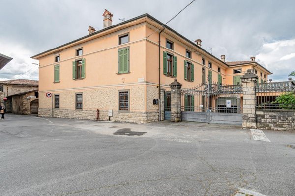 casa indipendente in vendita a Villongo