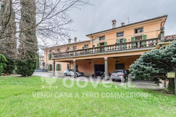 casa indipendente in vendita a Villongo