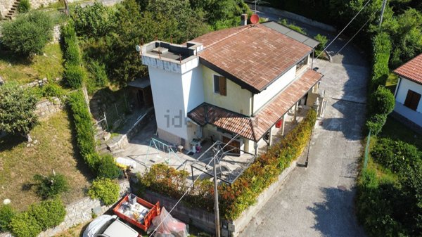 casa indipendente in vendita a Villongo