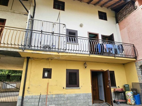 casa indipendente in vendita a Villongo