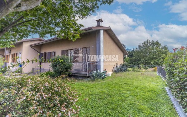 casa indipendente in vendita a Villongo