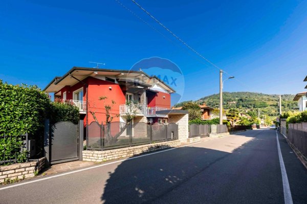 casa indipendente in vendita a Villongo