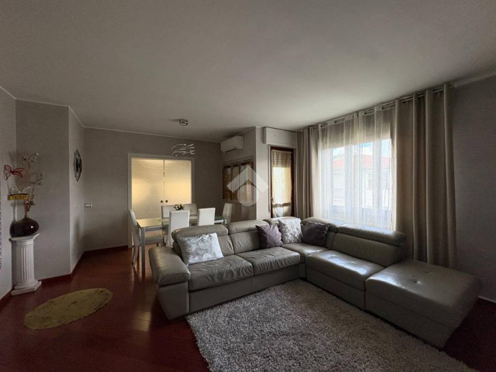 appartamento in vendita a Villongo