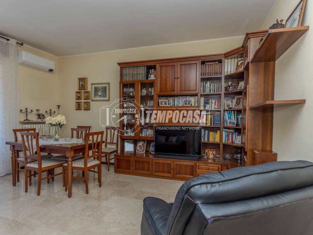 appartamento in vendita a Villongo