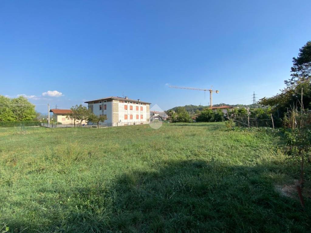 terreno edificabile in vendita a Villongo