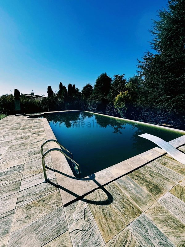 casa indipendente in vendita a Villongo