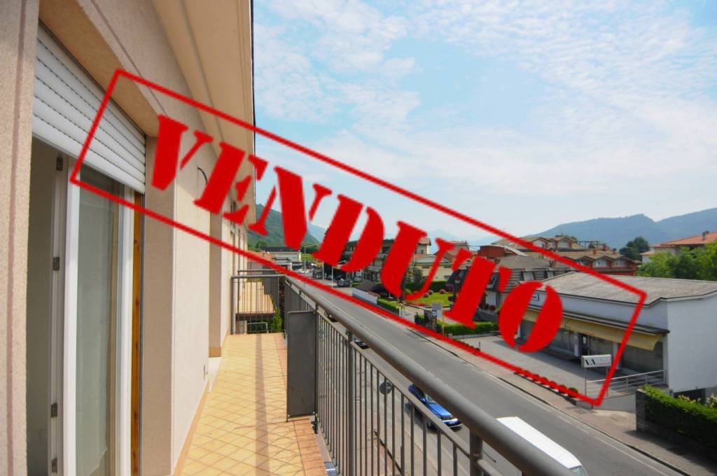 appartamento in vendita a Villongo in zona Sant'Alessandro