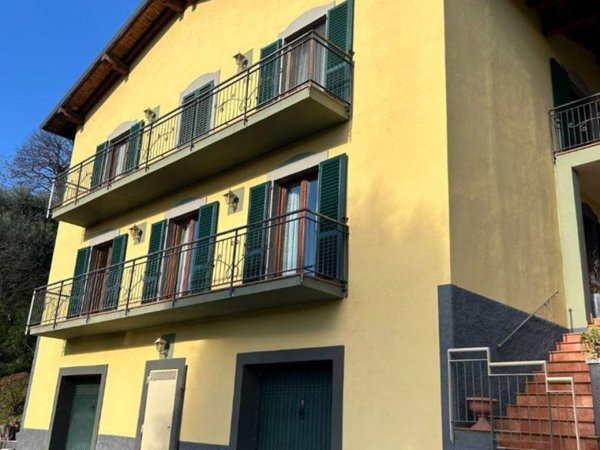 casa indipendente in vendita a Villongo