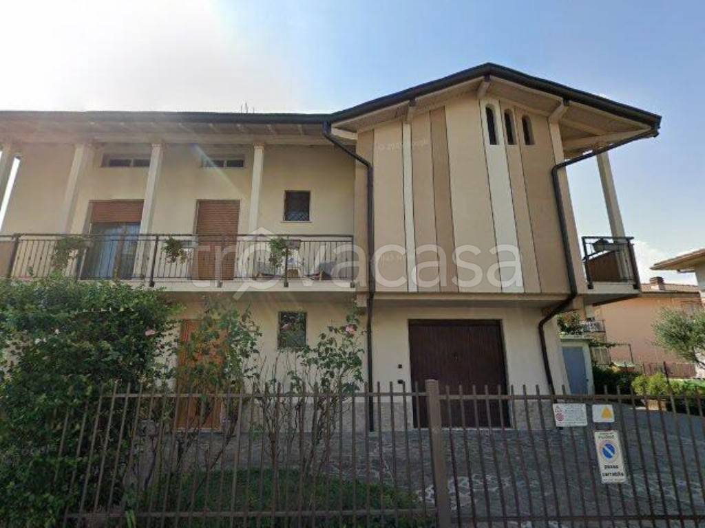 appartamento in vendita a Villongo