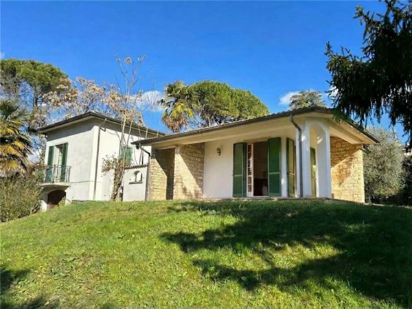 casa indipendente in vendita a Villongo