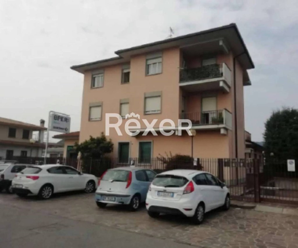 appartamento in vendita a Villongo