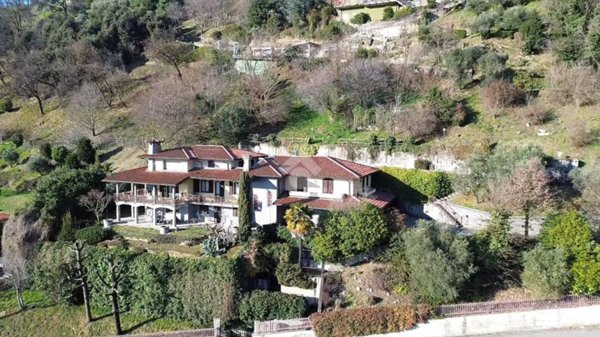 casa indipendente in vendita a Villongo