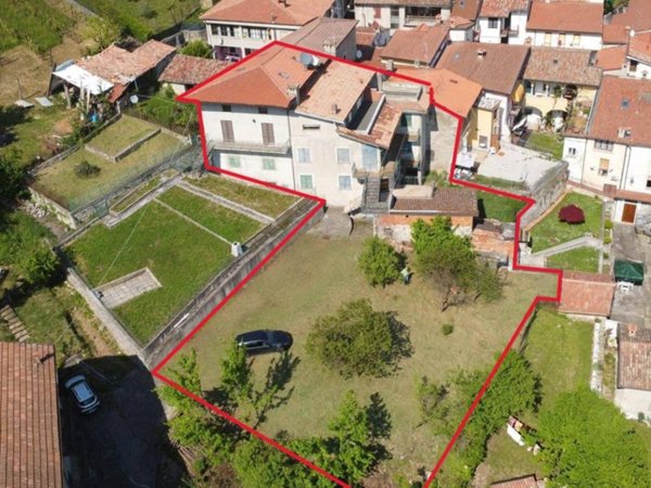 casa indipendente in vendita a Villongo