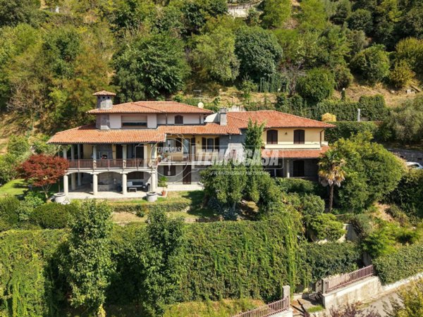 casa indipendente in vendita a Villongo in zona Sant'Alessandro