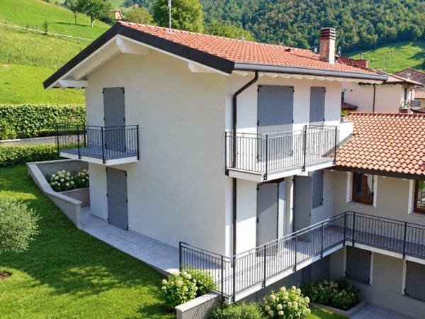 appartamento in vendita a Villongo in zona Sant'Alessandro