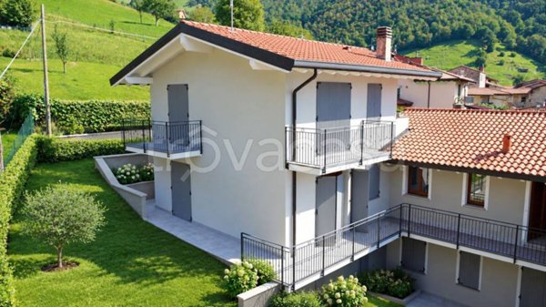 appartamento in vendita a Villongo in zona Sant'Alessandro
