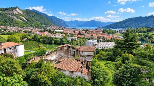 casa indipendente in vendita a Villongo in zona Sant'Alessandro