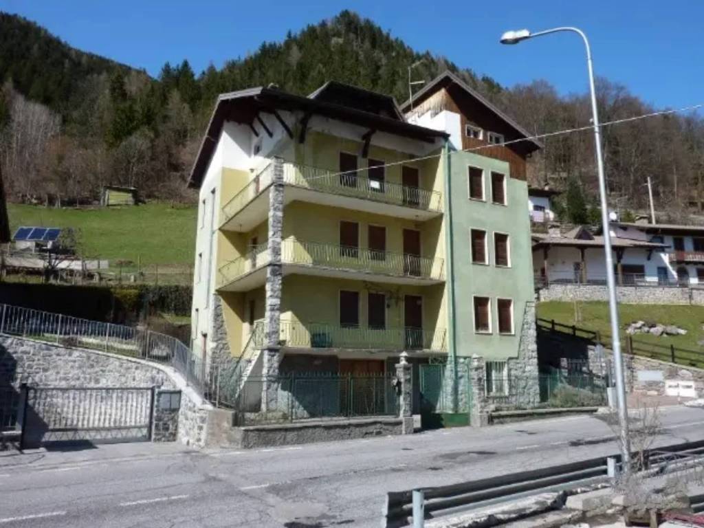 intera palazzina in vendita a Vilminore di Scalve