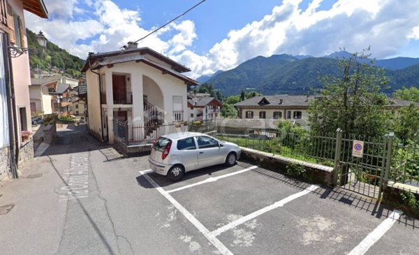 casa indipendente in vendita a Vilminore di Scalve