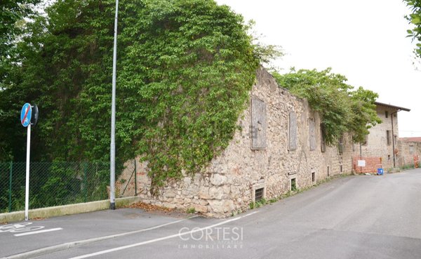 casale in vendita a Zandobbio