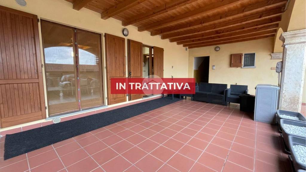 appartamento in vendita a Zandobbio