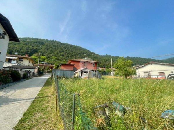 casa indipendente in vendita a Zandobbio in zona Selva