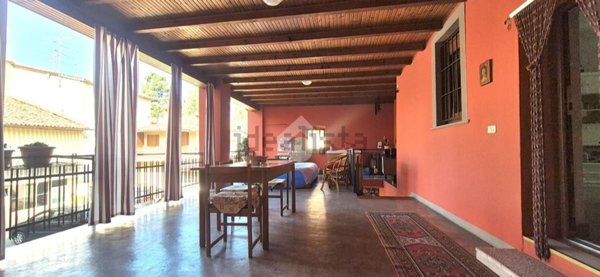 appartamento in vendita a Zandobbio