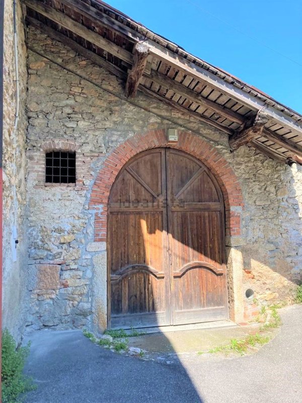 appartamento in vendita a Zandobbio