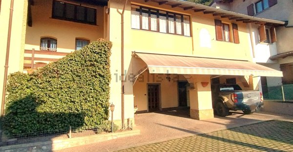 quadrivano in vendita a Zandobbio