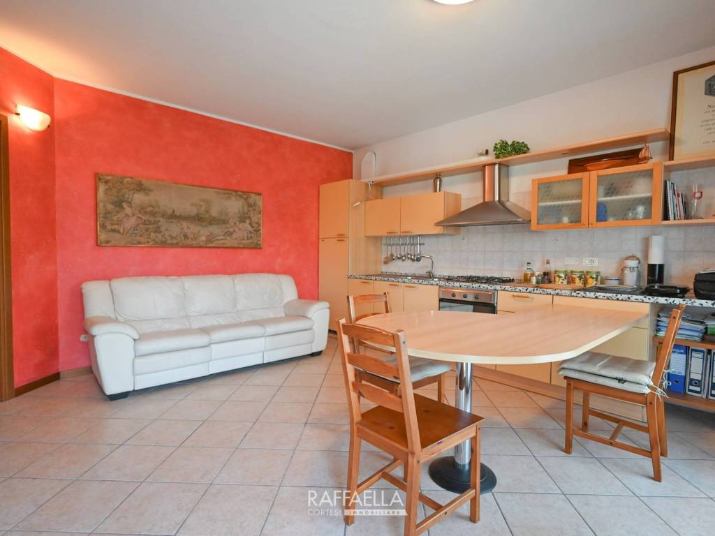 appartamento in vendita a Zandobbio